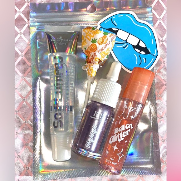 These are are mystery makeup bundles ๐ - Picture 3 of 6